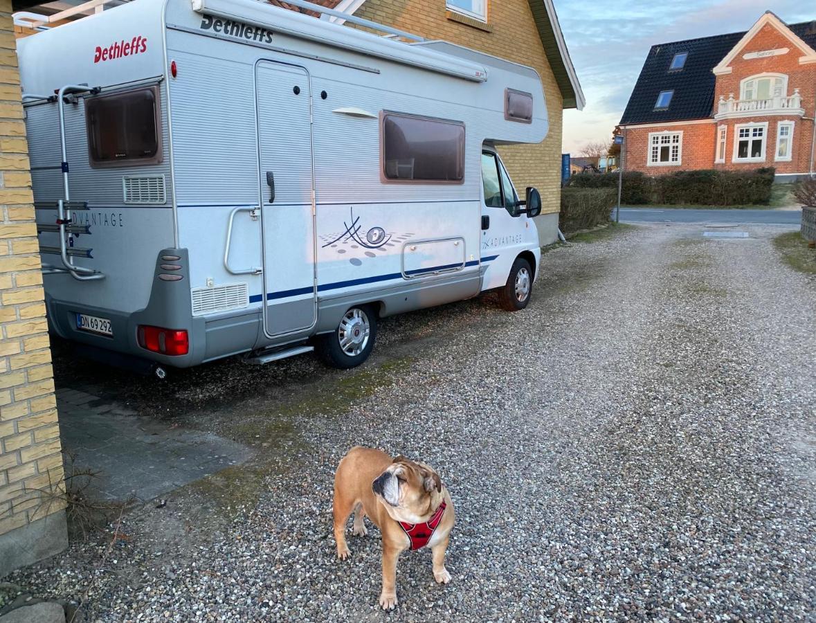 Feriehus Med Havudsigt Spodsbjerg Eksteriør bilde